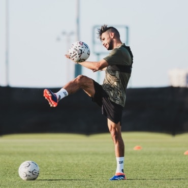 14 صورة ترصد مران الزمالك اليوم بالإمارات استعدادًا لمواجهة بيراميدز في السوبر المصري